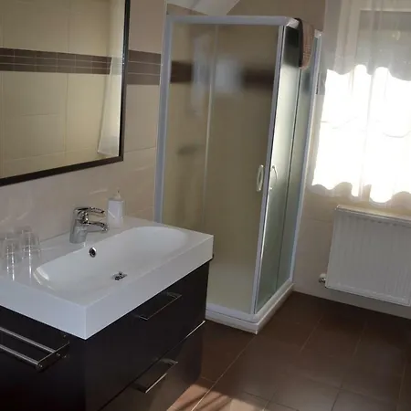 Gaestehaus Waldblick Gasthuis 3*