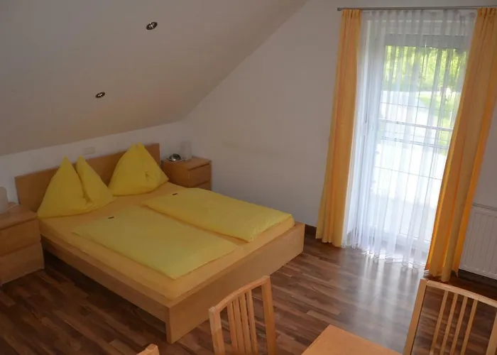 Gaestehaus Waldblick Penzion 3*