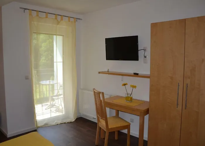 Gaestehaus Waldblick Guest house 3*